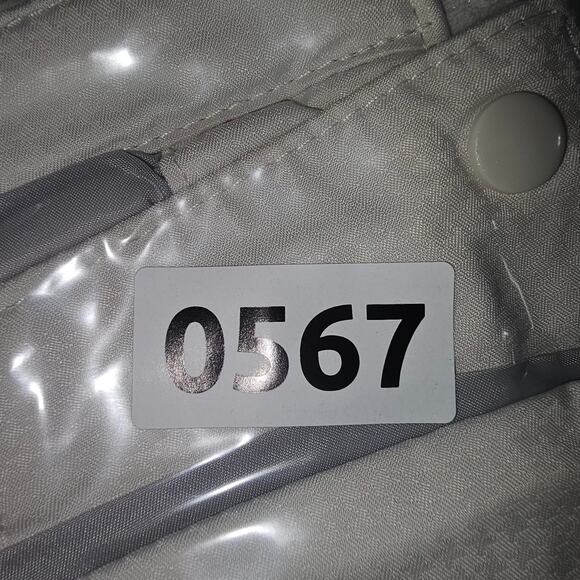 Northface Goosedown, 600 Fill,  Winter White, Puffer Jacket Large PTP 21.5 L. 25 - Picture 11 of 11